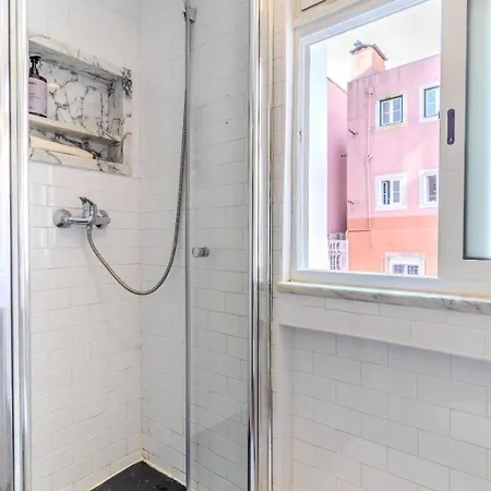 Panteon Aparment * リスボン